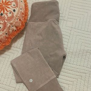 Lululemon wunder under crop 23” *ribbed
